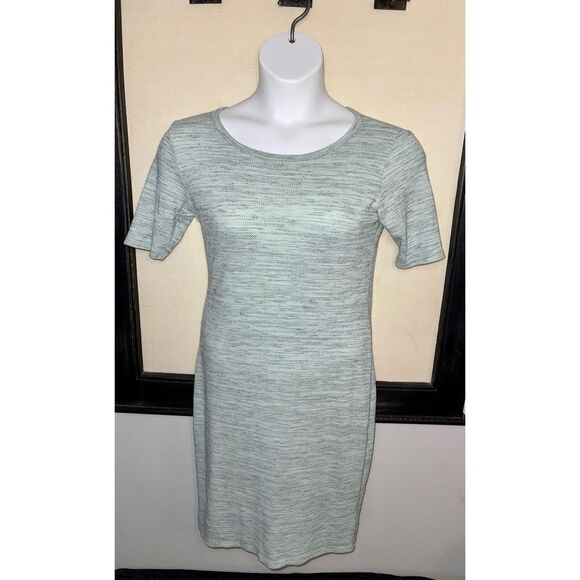 LuLaRoe Julia Dress - Picture 3 of 6